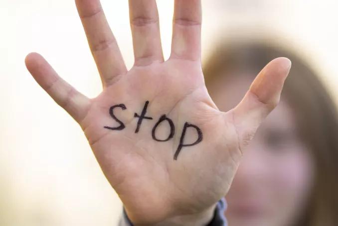 STOP