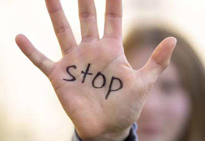 STOP